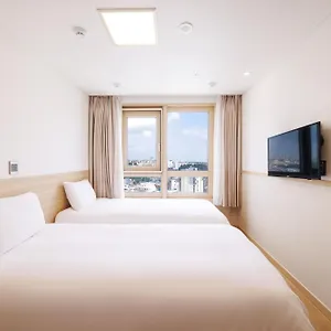 Kenny Jeju Seogwipo